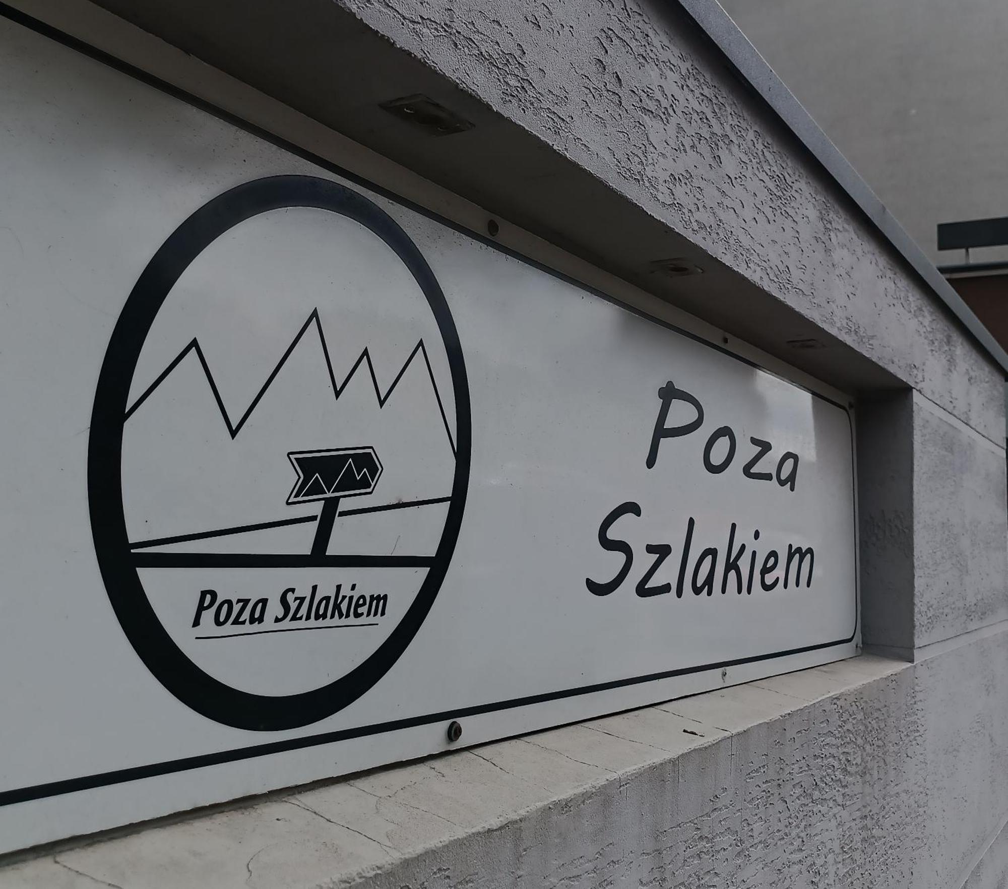 Noclegi "Poza Szlakiem" Wałbrzych Exterior foto